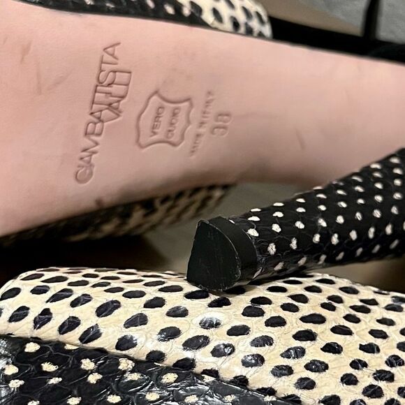 Giambattista Valli Black Ivory Polka Dot Snakeskin Peep Toe platform Sandal 38 8 - Picture 12 of 13